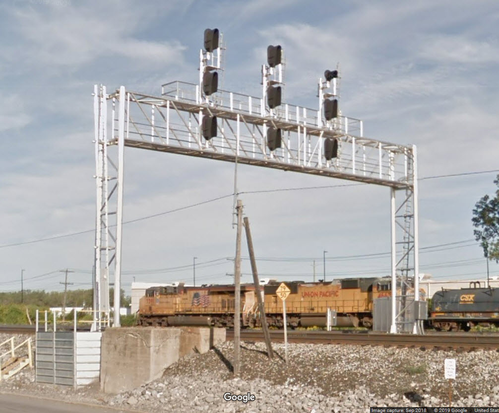 Cantilever Signal Bridge